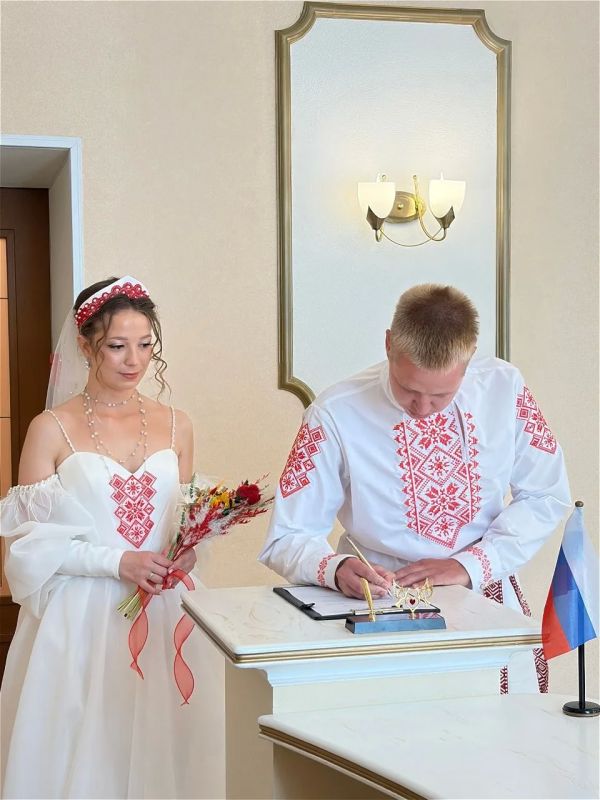 Русские традиции и редкие имена: итоги недели в уссурийском ЗАГСе