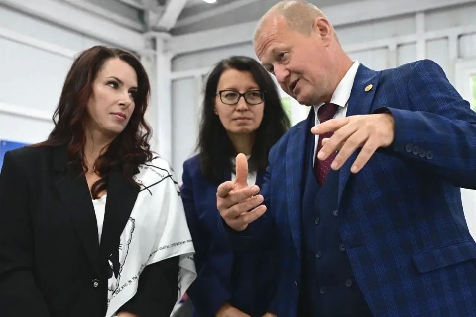 При поддержке «Транснефть – Дальний Восток» в Приморском крае появилось новое учебное пространство для студентов нефтегазового дела При поддержке «Транснефть – Дальний Восток» в Приморском крае появилось новое учебное пространство для студентов нефтегазового дела