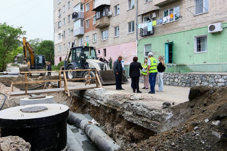 Общественные наблюдатели проверили ход работ на трех объектах Общественные наблюдатели проверили ход работ на трех объектах