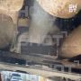 Автосалон, в котором нашли подозрительную коробку под днищем машины, временно закрыт