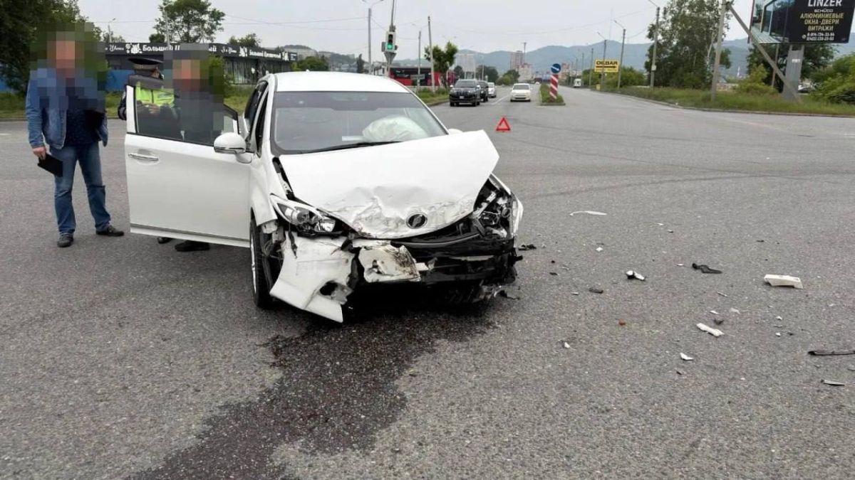 В результате аварии с участием скорой в Находке пострадал недоношенный младенец, подключенный к аппарату ИВЛ В результате аварии с участием скорой в Находке пострадал недоношенный младенец, подключенный к аппарату ИВЛ