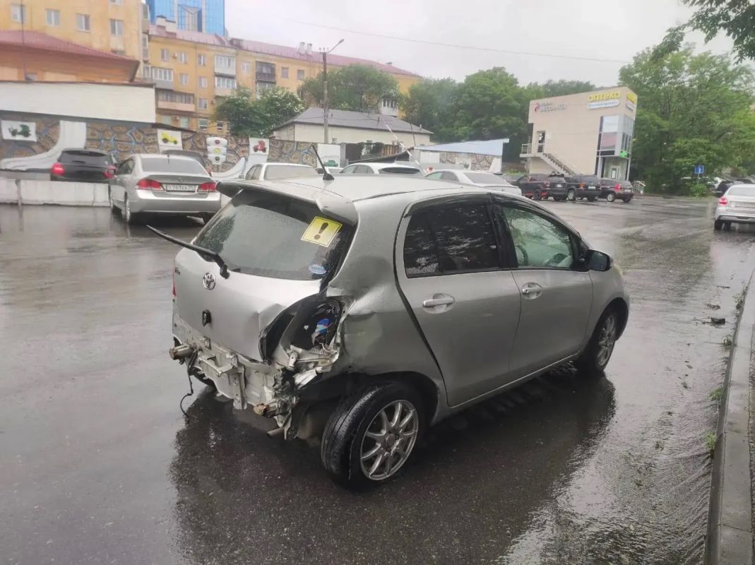 Госавтоинспекция Находки работает на месте автоаварии со смертельным исходом Госавтоинспекция Находки работает на месте автоаварии со смертельным исходом
