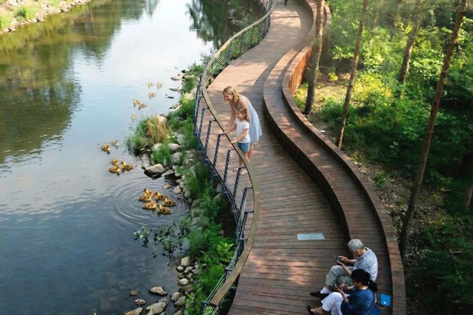 Во Владивостоке по нацпроекту "Инфраструктура для жизни" обновят четыре общественных пространства Во Владивостоке по нацпроекту "Инфраструктура для жизни" обновят четыре общественных пространства
