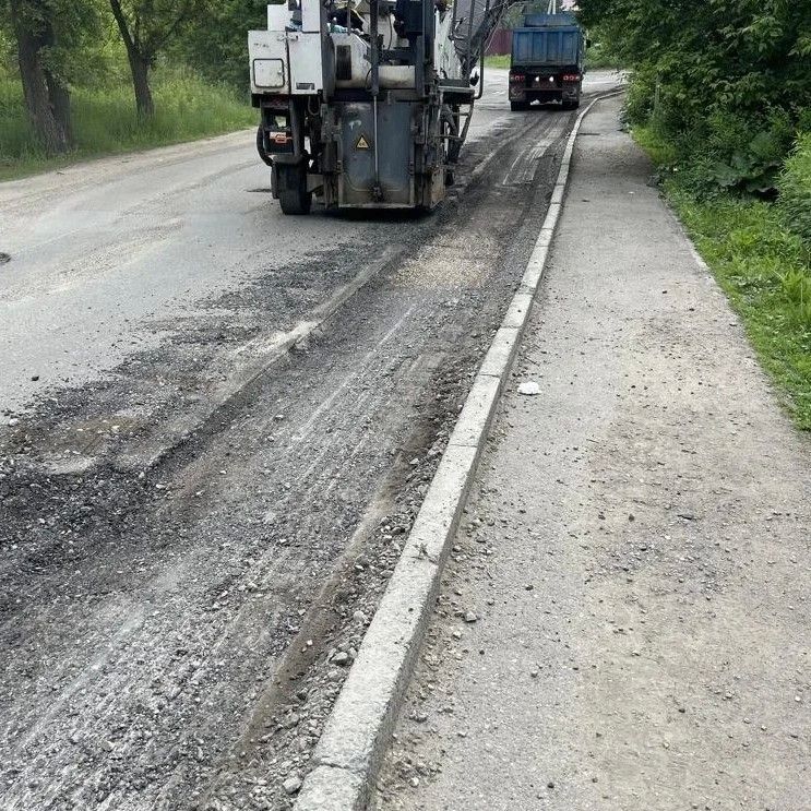 Ямочный ремонт: в Уссурийске продолжают работы