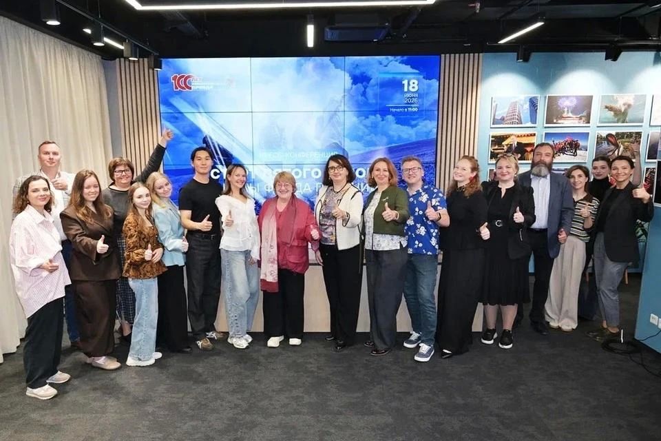 Волонтеры проложат заповедные тропы и отреставрируют редкие книги — в «Комсомольской правде» прошла пресс-конференция, посвященная пятому сезону Школы Фонда Потанина