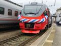 Во Владивостоке транспортные полицейские обеспечили охрану общественного порядка в период отправления нового электропоезда