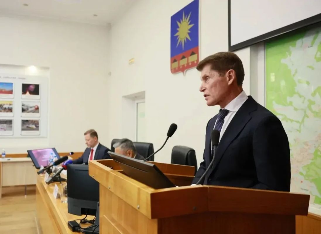 Как эффективнее работать над преображением городов и посёлков в крае, обсудили на заседании Совета председателей представительных органов муниципальных и городских округов при ЗакСобрании Приморья Как эффективнее работать над преображением городов и посёлков в крае, обсудили на заседании Совета председателей представительных органов муниципальных и городских округов при ЗакСобрании Приморья