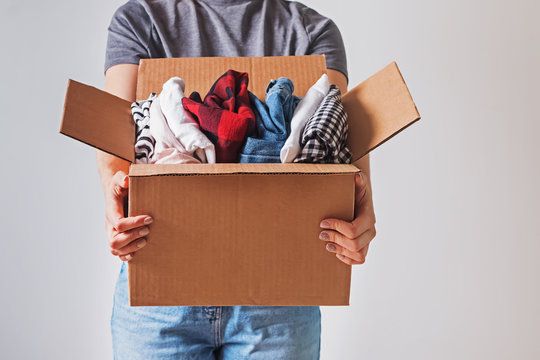 Как правило одной коробки превращает расхламление в легкое занятие