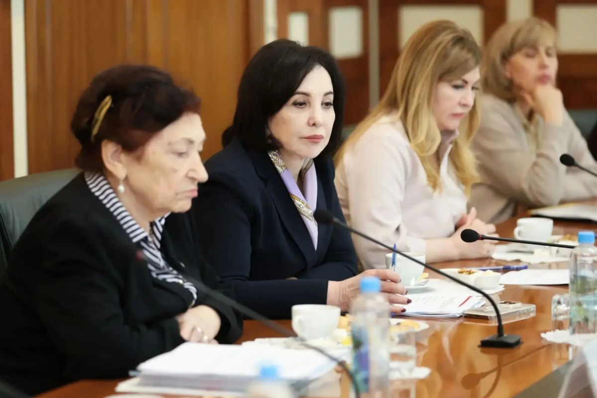 В Приморье состоялось заседание Совета по сохранению и укреплению традиционных российских духовно-нравственных ценностей В Приморье состоялось заседание Совета по сохранению и укреплению традиционных российских духовно-нравственных ценностей