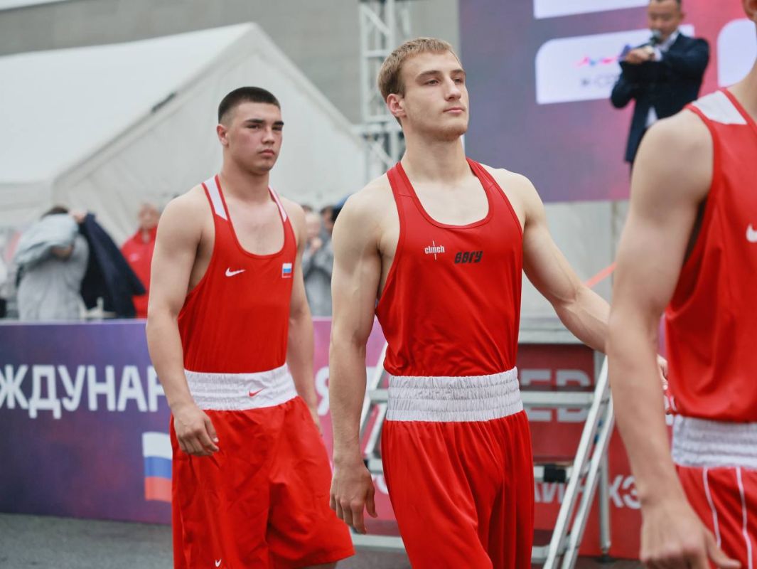 Праздник спорта и дружбы в самом центре Владивостока Праздник спорта и дружбы в самом центре Владивостока