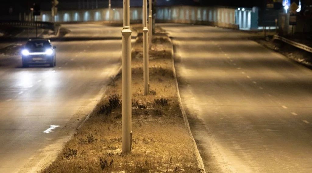 Во Владивостоке продолжается модернизация сетей освещения