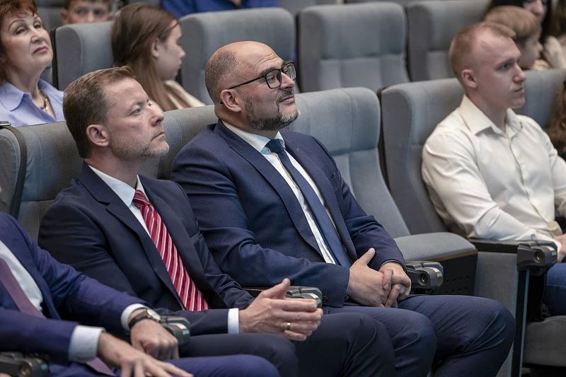 Две семьи из Владивостока стали победителями краевого этапа конкурса «Семья года» Две семьи из Владивостока стали победителями краевого этапа конкурса «Семья года»