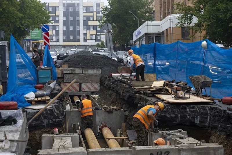 Во Владивостоке приступили ко второму этапу ремонта теплосетей на Фонтанной Во Владивостоке приступили ко второму этапу ремонта теплосетей на Фонтанной