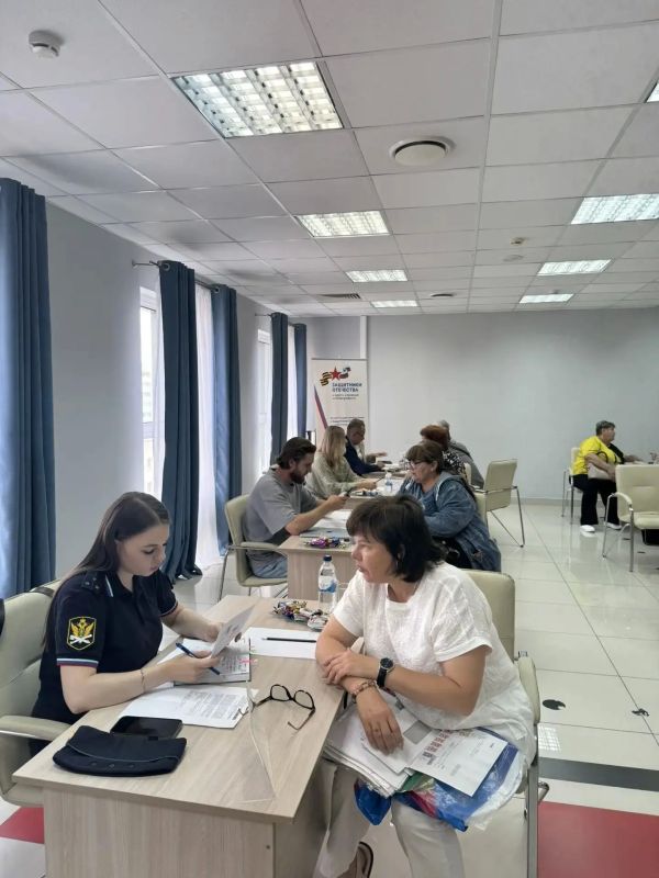 По всей стране продолжается Всероссийская неделя правовой помощи по вопросам защиты интересов семьи По всей стране продолжается Всероссийская неделя правовой помощи по вопросам защиты интересов семьи