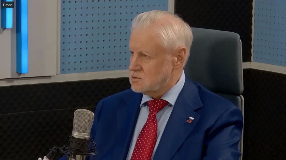 Лидер федеральной партии «Справедливая Россия», депутат Государственной Думы России Сергей Миронов стал гостем студии ГТРК «Владивосток» Лидер федеральной партии «Справедливая Россия», депутат Государственной Думы России Сергей Миронов стал гостем студии ГТРК «Владивосток»