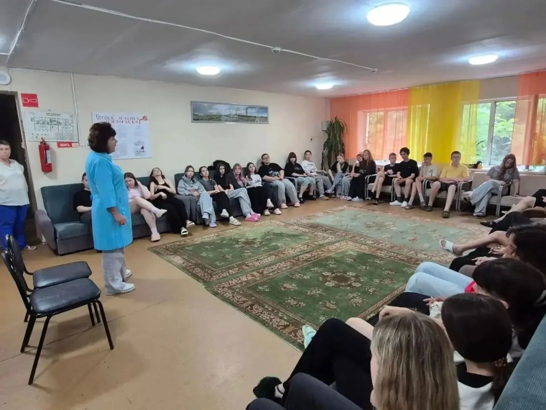 В детских лагерях Приморья прошли уроки безопасности В детских лагерях Приморья прошли уроки безопасности