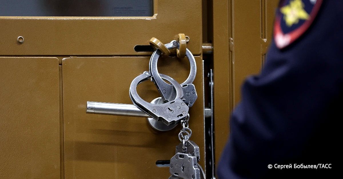 Мужчину 22 лет и его 24-летнюю жену задержали в Приморском крае, их подозревают в изготовлении и распространении порнографических материалов