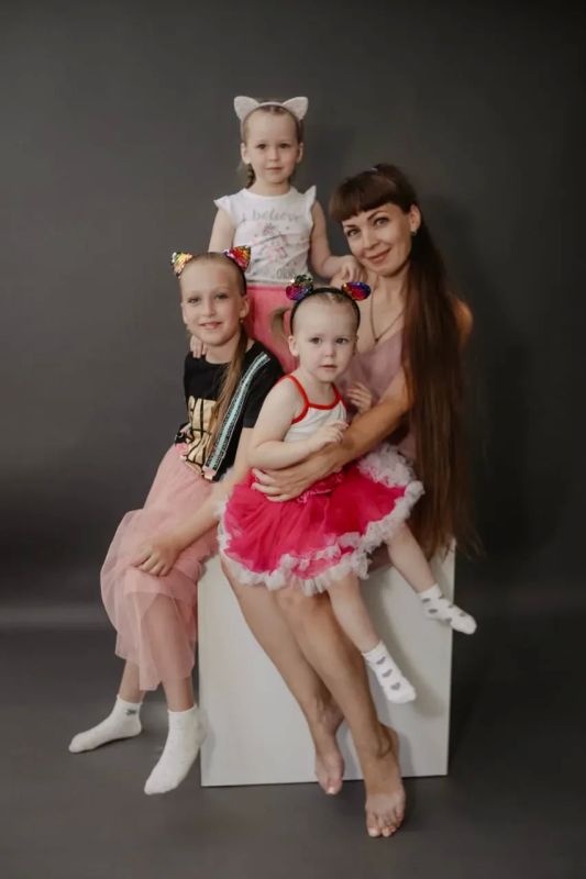 Длинная коса — русская краса, а семья — главная сила Длинная коса — русская краса, а семья — главная сила