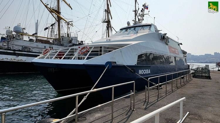 С 17 июля изменилось расписание морских рейсов на острова Попова и Рейнеке