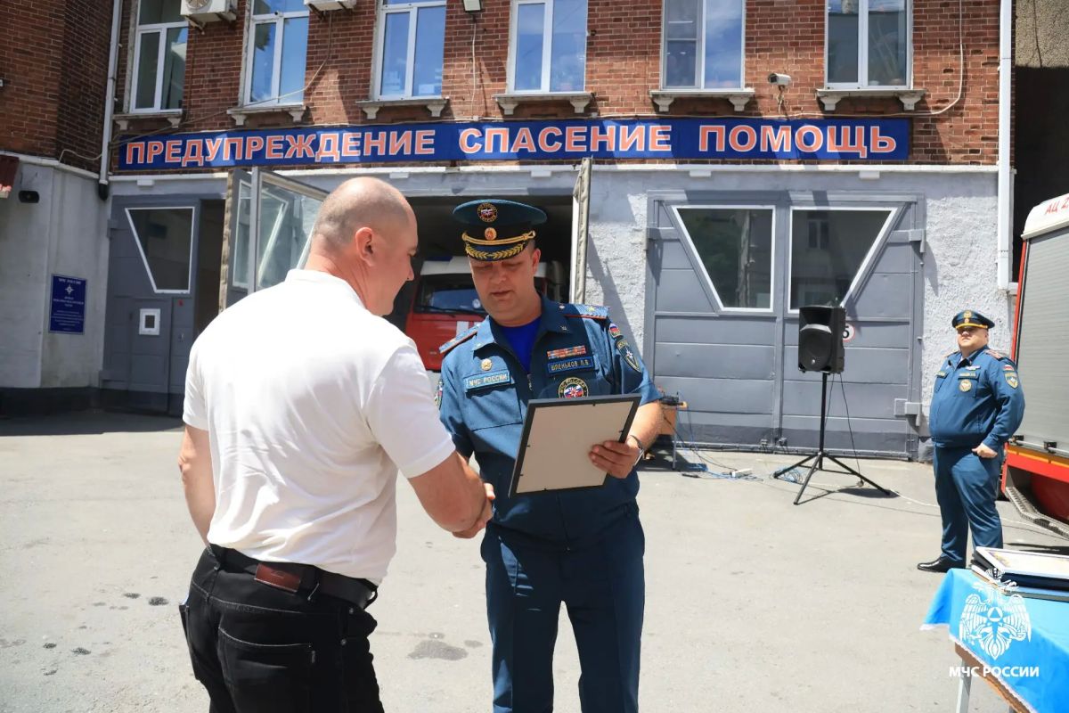 150 лет на боевом посту: 1-я пожарно-спасательная часть Владивостока отметила юбилей 150 лет на боевом посту: 1-я пожарно-спасательная часть Владивостока отметила юбилей