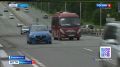 Сотни случаев отвлечения водителей на мобильный телефон фиксируют камеры контроля безопасности дорожного движения в Приморском крае
