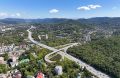 Ежедневно 10 тысяч артёмовцев отправляются на работу во Владивосток, и почти треть из них когдато сами жили в краевой столице — так маятниковая миграция превращает четыре муниципалитета в единый живой организм