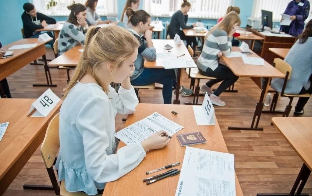 Более 70% выпускников Приморья улучшили результаты ЕГЭ в «президентские дни»