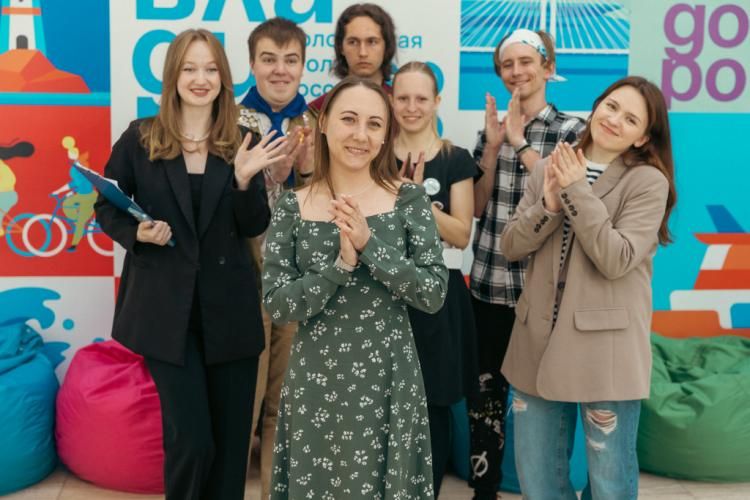 Глава Владивостока Константин Шестаков в ежегодном отчёте перед депутатами рассказал о ключевых направлениях молодёжной политики