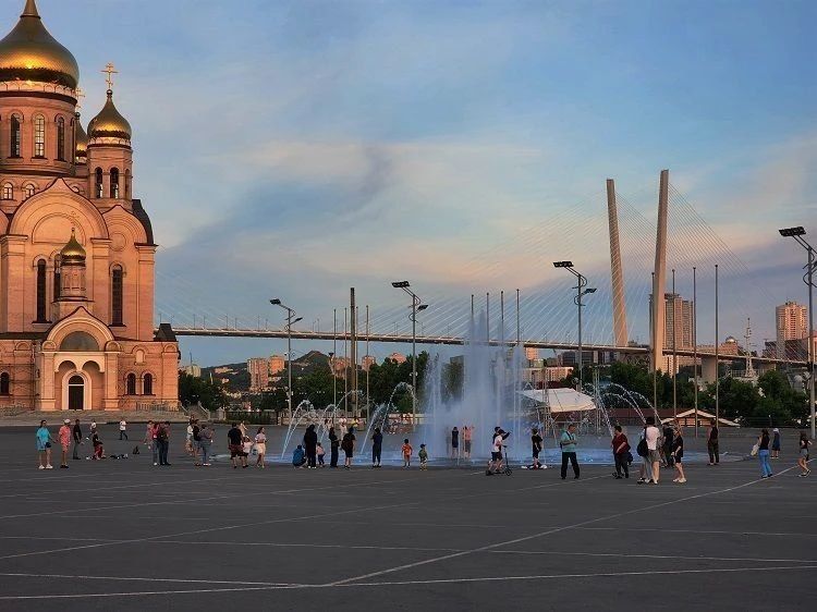 Теплый сектор хабаровского циклона определит погоду в Приморье во вторник
