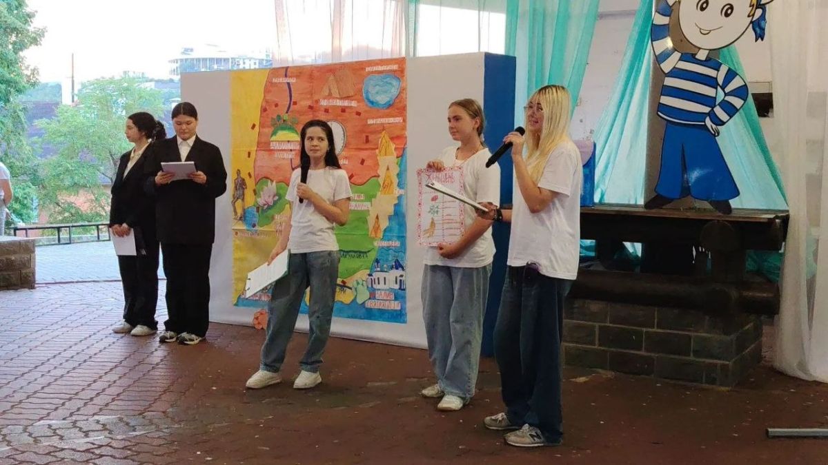«Диасмена» в КДЦ «Юнга». В краевом детском центре «Юнга» проходит смена, участниками которой стали 24 ребенка с эндокринными заболеваниями «Диасмена» в КДЦ «Юнга». В краевом детском центре «Юнга» проходит смена, участниками которой стали 24 ребенка с эндокринными заболеваниями