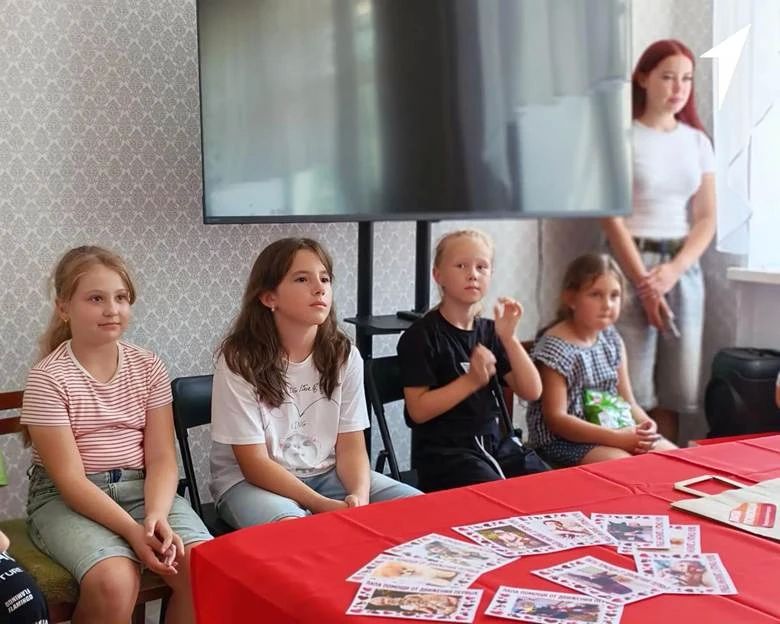 «Лапа помощи»: школьники Кавалерово поддержали бездомных животных «Лапа помощи»: школьники Кавалерово поддержали бездомных животных