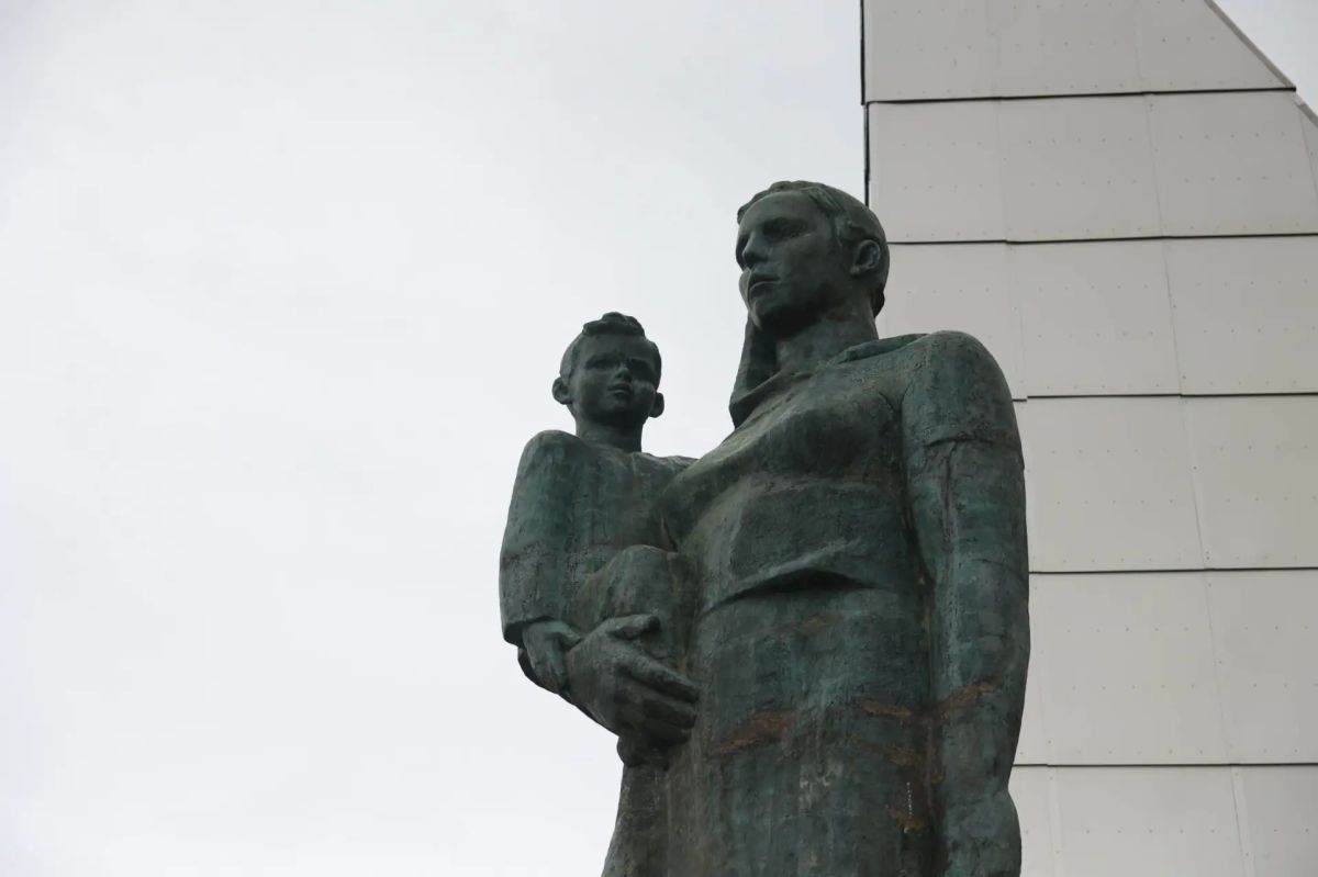 В Находке открылся новый сквер «Панорамный» на сопке Лебединой! В Находке открылся новый сквер «Панорамный» на сопке Лебединой!