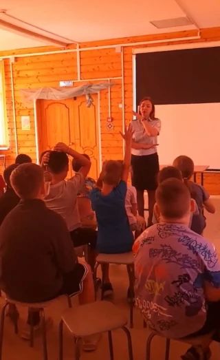 О самом главном: ребятам лагеря «Надежда» напомнили о правилах безопасности О самом главном: ребятам лагеря «Надежда» напомнили о правилах безопасности