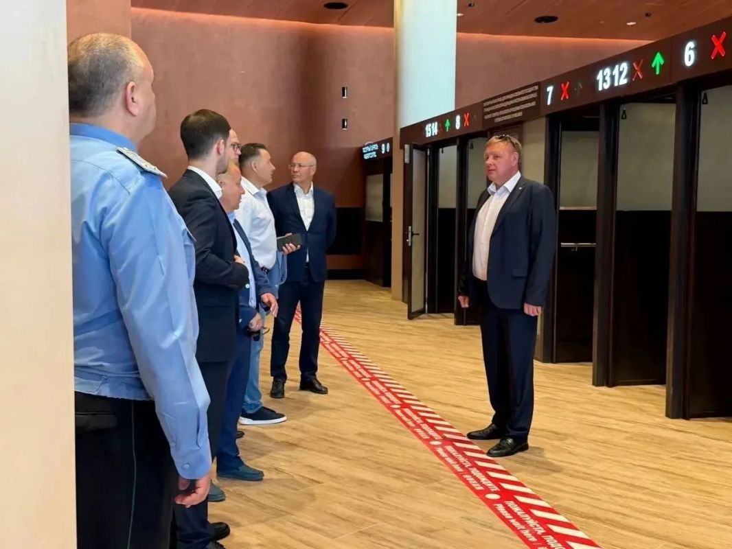 В аэропорту Петропавловска-Камчатского завершена работа по техническому оснащению воздушного пункта пропуска В аэропорту Петропавловска-Камчатского завершена работа по техническому оснащению воздушного пункта пропуска