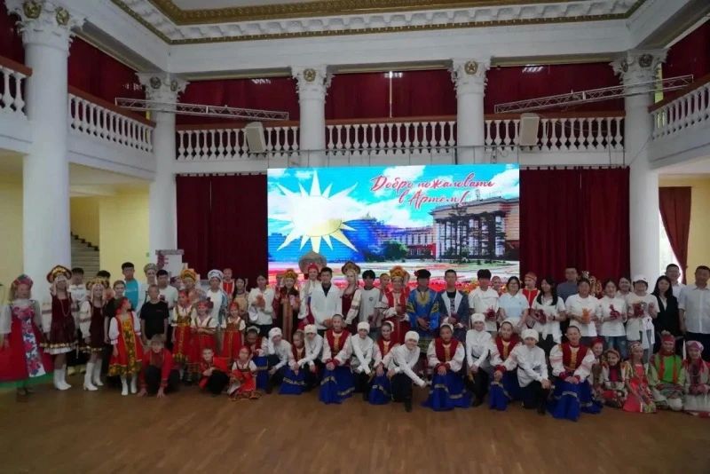 Приморский край посетила делегация детей сотрудников Министерства общественной безопасности Китайской Народной Республики, погибших или получивших ранения при выполнении служебного долга Приморский край посетила делегация детей сотрудников Министерства общественной безопасности Китайской Народной Республики, погибших или получивших ранения при выполнении служебного долга