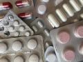 10 новых жизненно важных лекарств начали выпускать в России