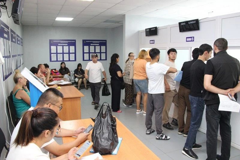 В Уссурийске открылся обновлённый операционный зал Отдела по вопросам миграции В Уссурийске открылся обновлённый операционный зал Отдела по вопросам миграции