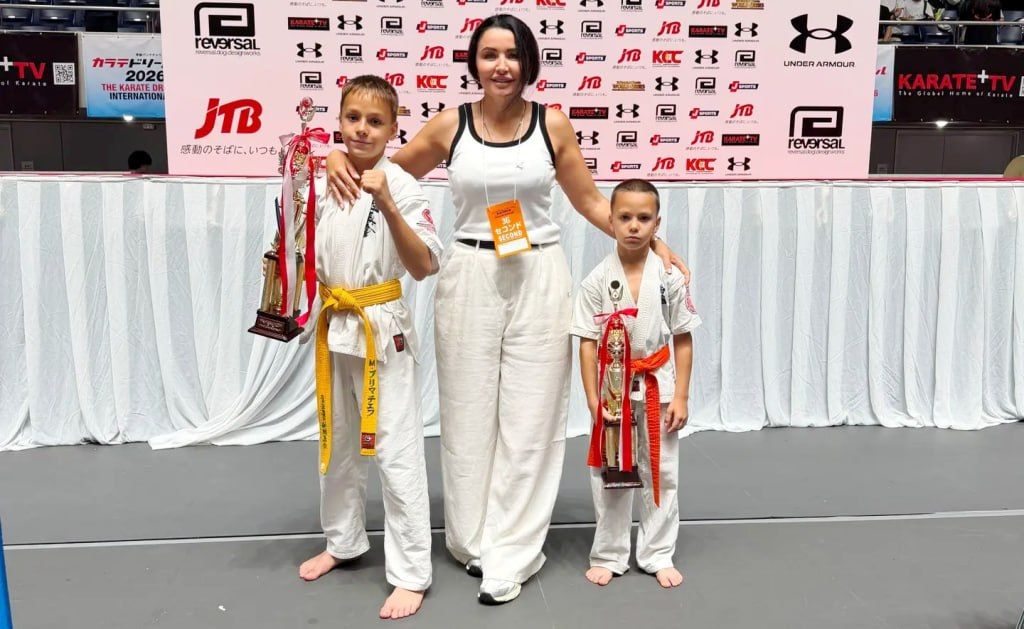 Юные каратисты из Владивостока привезли призы с Чемпионата мира в Токио
