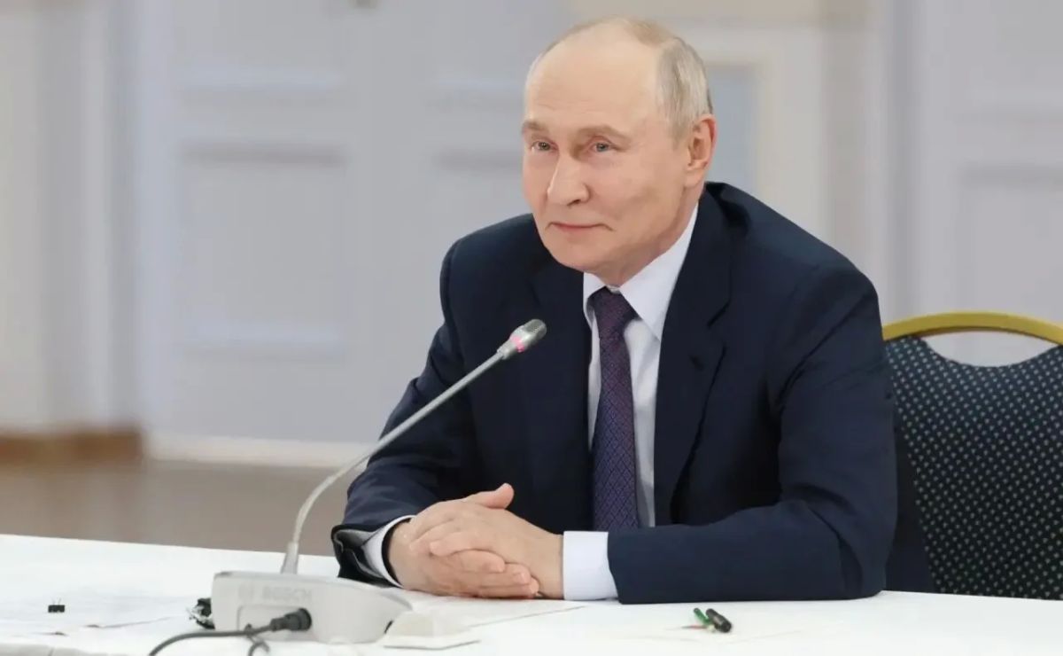 Олег Кожемяко: Владимир Путин: Владивосток развивается хорошими темпами Олег Кожемяко: Владимир Путин: Владивосток развивается хорошими темпами