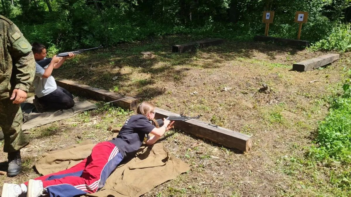 Команда Уссурийска «Наследники Великой Победы» — в тройке сильнейших на «Дальневосточной Победе 81» Команда Уссурийска «Наследники Великой Победы» — в тройке сильнейших на «Дальневосточной Победе 81»