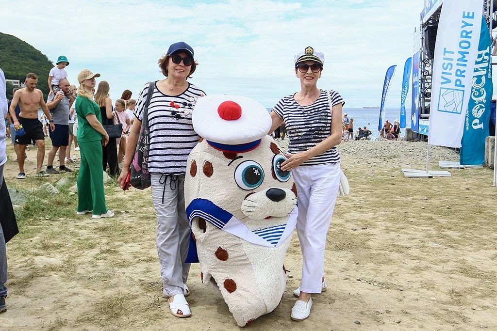 Больше фото с фестиваля «Море! Камбала!» Больше фото с фестиваля «Море! Камбала!»