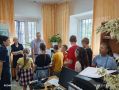 В поселке Кировский Приморского края полицейские и ветераны МВД организовали для детей день открытых дверей