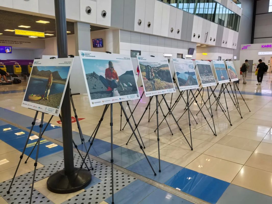 В аэропорту Владивосток участников и гостей ВЭФ-2026 встретит фотовыставка, посвященная конкурсу «Дальний Восток – Земля приключений» В аэропорту Владивосток участников и гостей ВЭФ-2026 встретит фотовыставка, посвященная конкурсу «Дальний Восток – Земля приключений»