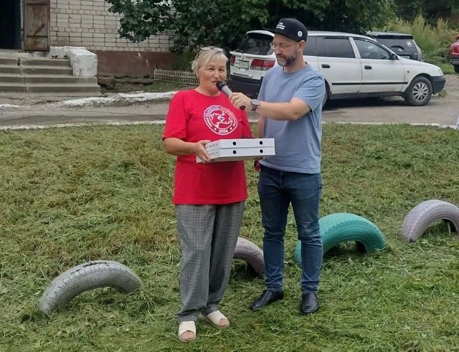 Праздники дворов объединили соседей в Уссурийске Праздники дворов объединили соседей в Уссурийске