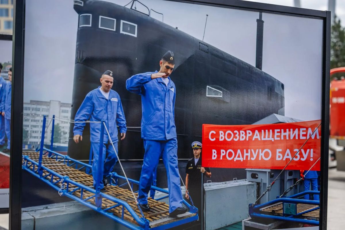 Константин Шестаков: На Корабельной Набережной у подводной лодки С-56 открылась фотовыставка «Курс – глубина: 120 лет подводному флоту России» Константин Шестаков: На Корабельной Набережной у подводной лодки С-56 открылась фотовыставка «Курс – глубина: 120 лет подводному флоту России»