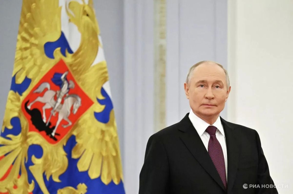 Путин прилетел во Владивосток, где проходит Восточный экономический форум