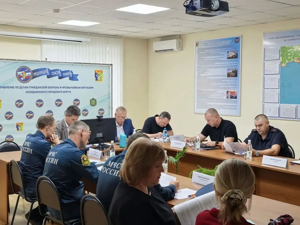Городские службы готовят Находку к пожароопасному сезону Городские службы готовят Находку к пожароопасному сезону