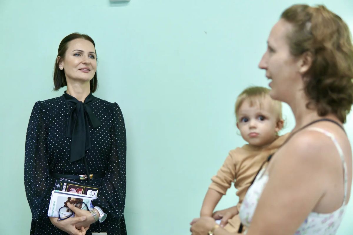 От первого обращения семьи — до помощи ребёнку: Татьяна Буцкая познакомилась с работой социальных учреждений Приморья От первого обращения семьи — до помощи ребёнку: Татьяна Буцкая познакомилась с работой социальных учреждений Приморья