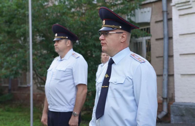 В Приморье полицейским, обеспечившим безопасность при проведении Восточного экономического форума, вручили благодарственные письма В Приморье полицейским, обеспечившим безопасность при проведении Восточного экономического форума, вручили благодарственные письма