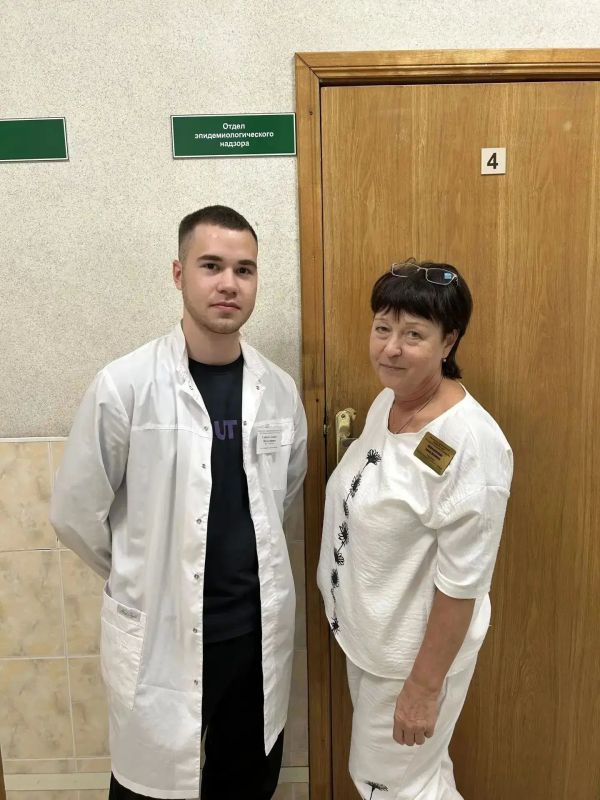 Преемственность поколений: в Приморье опытные врачи становятся наставниками для молодых специалистов